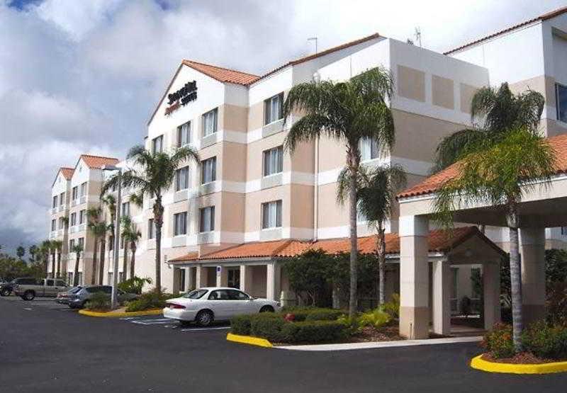 圣露西港春山套房 Port St. Lucie 外观 照片
